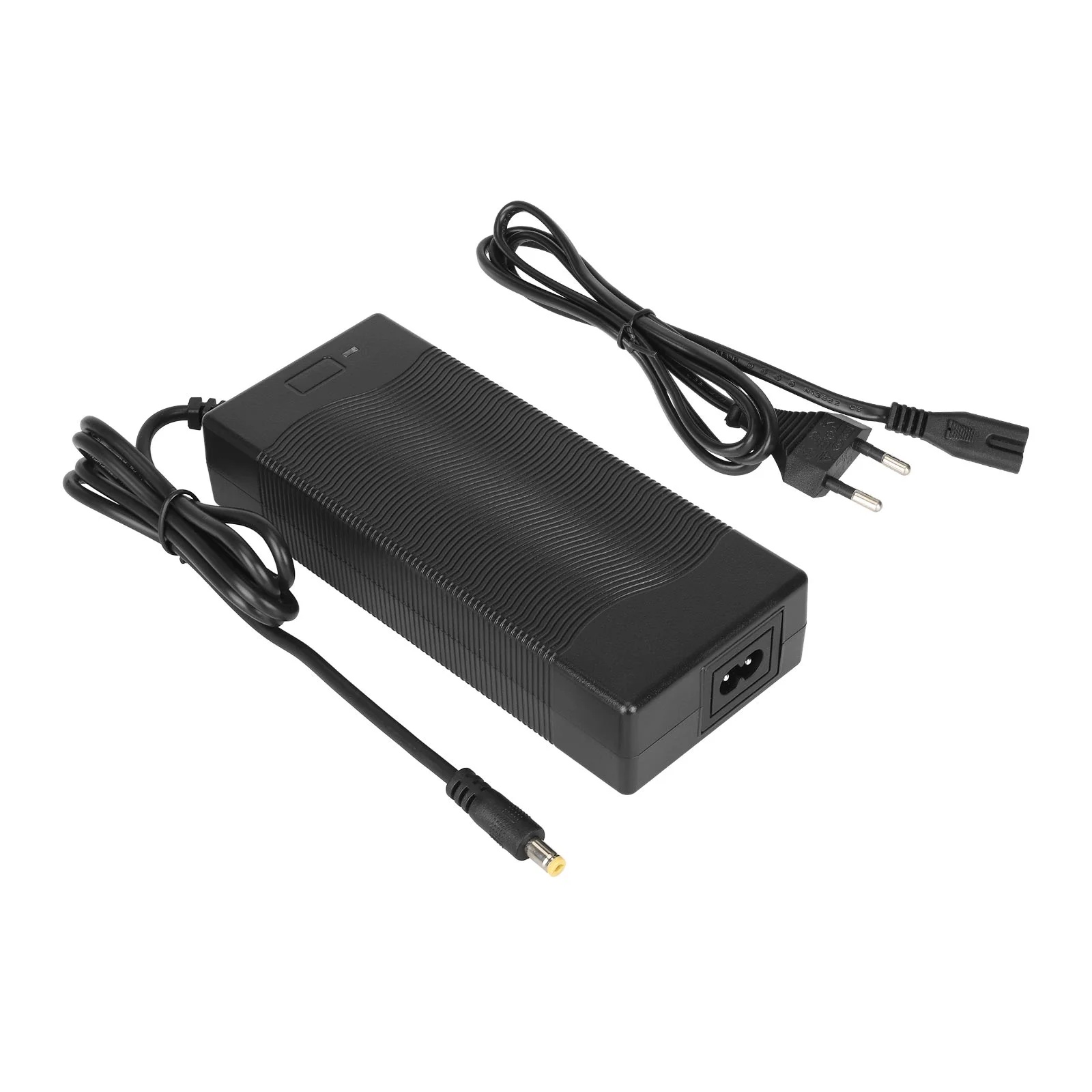 Caricabatterie Originale per M - Electric Scooter Charger recensione e prezzo